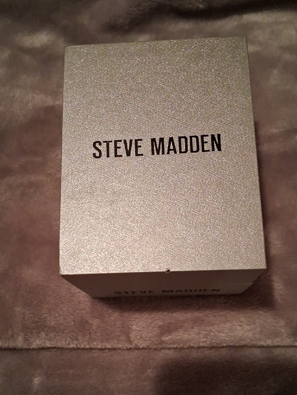 Steve Madden New Empty Watch Box with the Pillow NIB